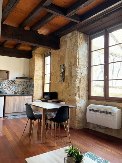 Barrio Cyrano Apartment 1 - Image 1