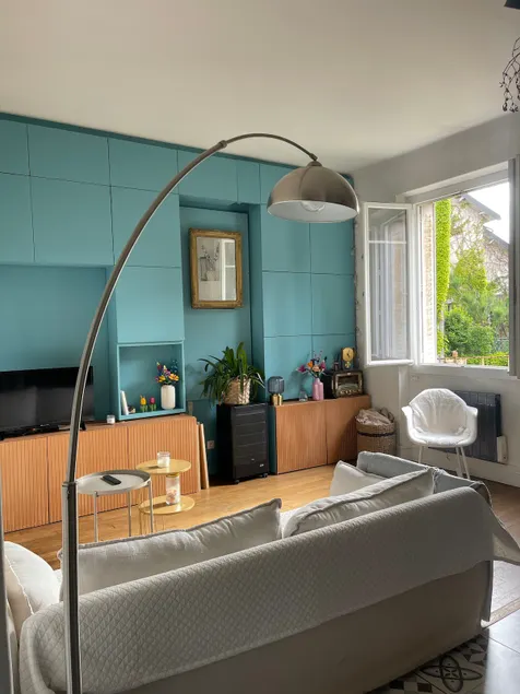 Apartment near the city center. - Image 1