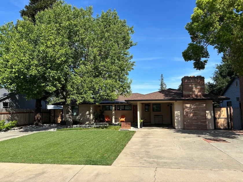 Westside Retreat - Image 1