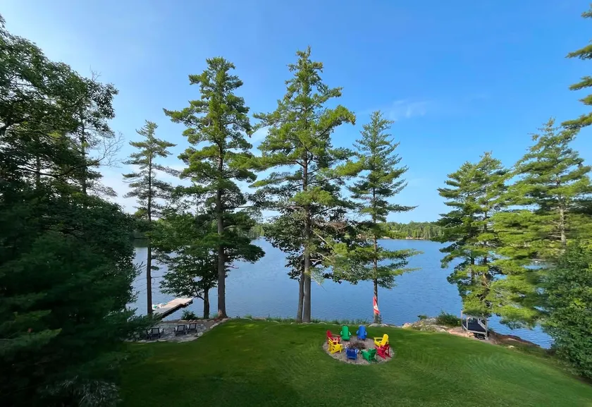 Hurd's Lake Comfy Cottage - Sauna-Swim-Fish-Ski - Image 1