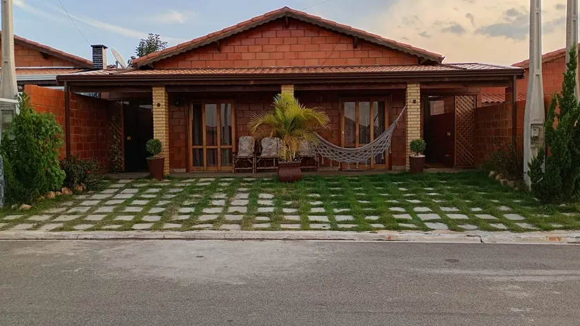 Casa Mairinque São Roque Pq Aquático - Image 1