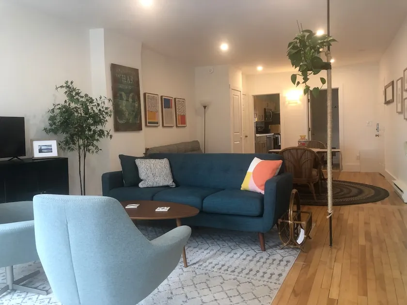 Riverview downtown sanctuary! - Image 1