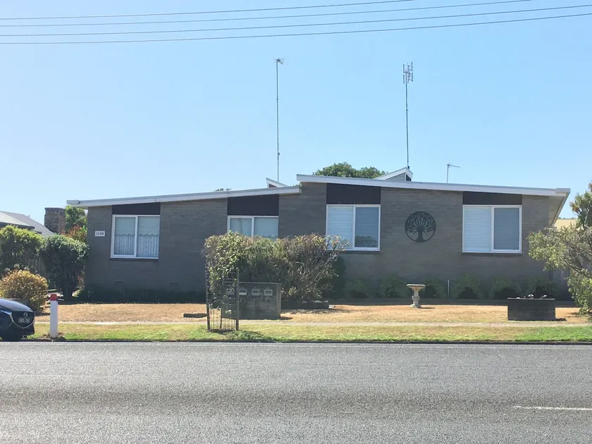 “Otway Arts” 2 Queen Bedrooms, unit, Town Centre - Image 1