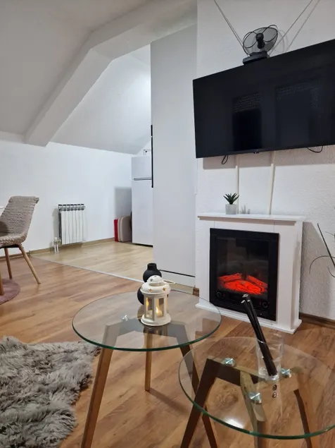 Apartment Peky - Image 1