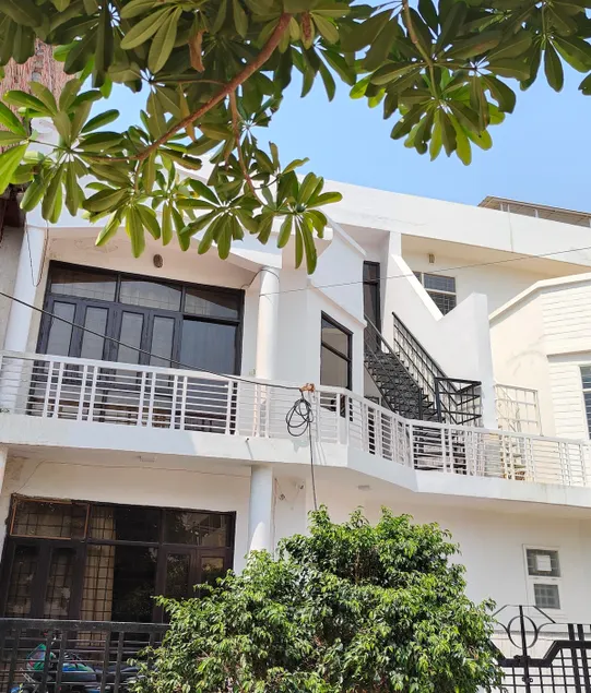 Vrindavan Ganeriwala Homestay - 3 BHK Entire Villa - Image 1