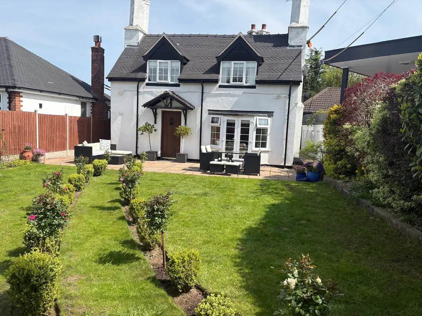 Delightful character cottage - Image 1