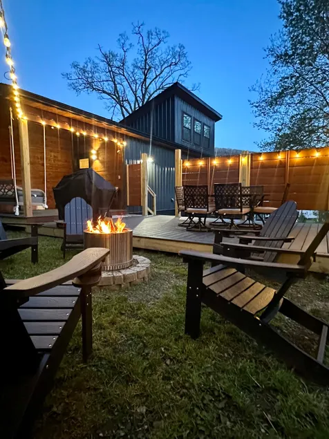 The LOFT on Highland - 45 minutes to Snowshoe - Image 1