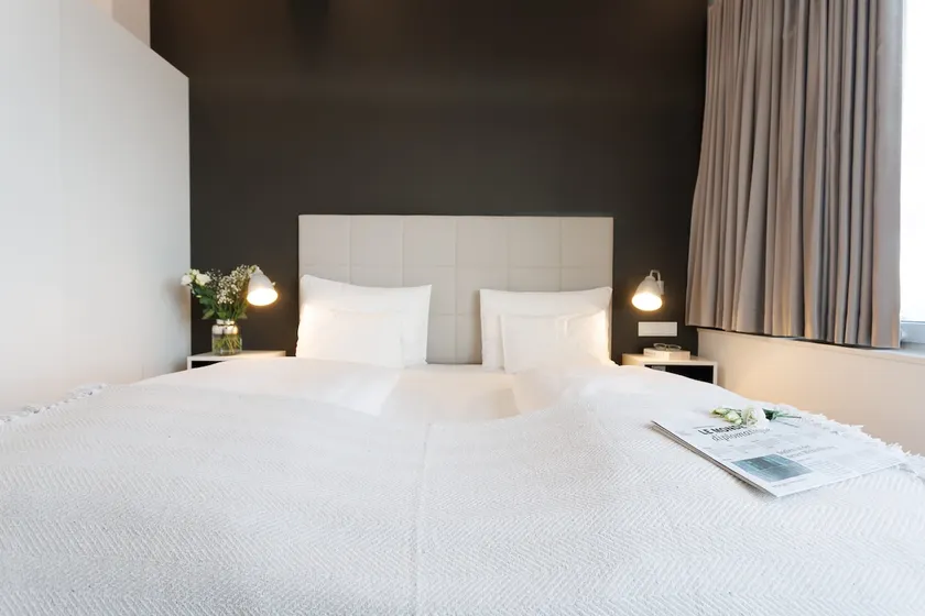 Luxury Loft | Panoramic Skyline Views - Image 1