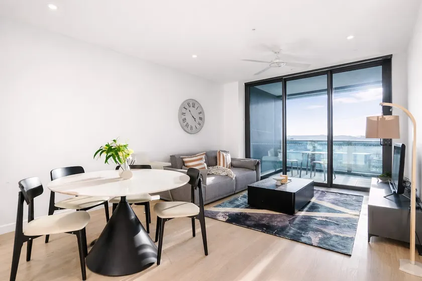 Queen's Reach - Brand New Apt on Star Casino BNE - Image 1