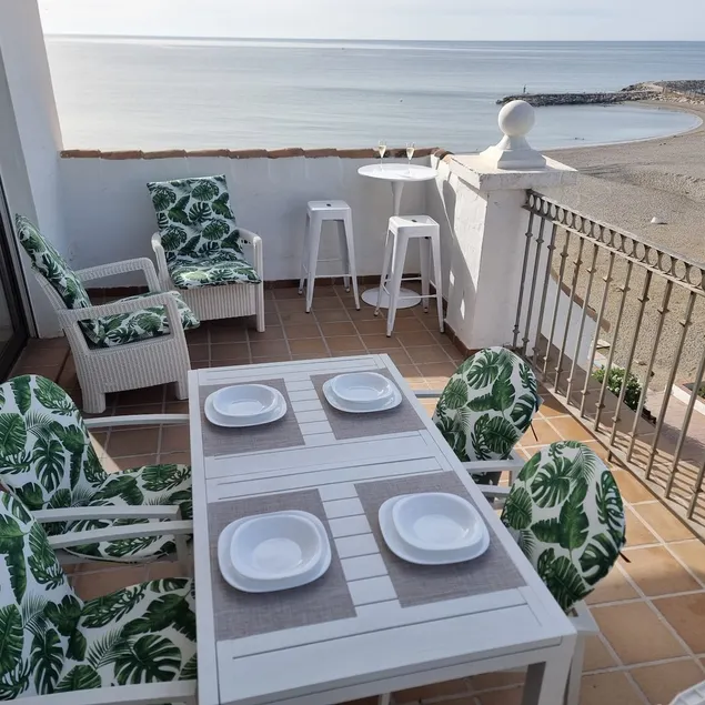 Marina Duquesa 2431 Beach Front - Image 1