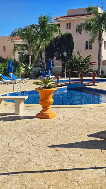 Sunny Pyla Escape with Pool, Tennis & Fast Wi-Fi - Image 1