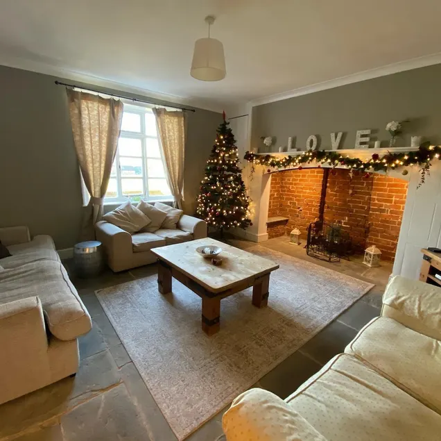 Bengeworth Fields Farmhouse - Image 1