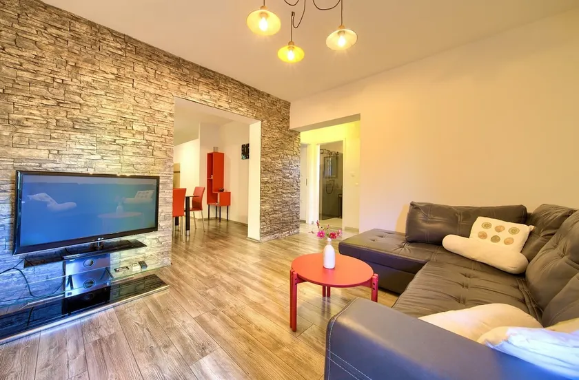 Tatjana 1 - apartment close to the beach - Image 1
