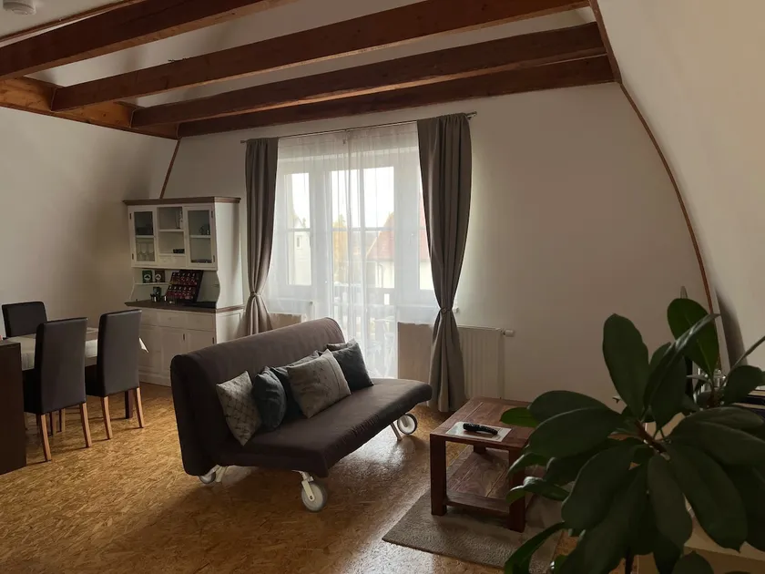 Cozy apartment with balcony in Pottenbrunn - Image 1