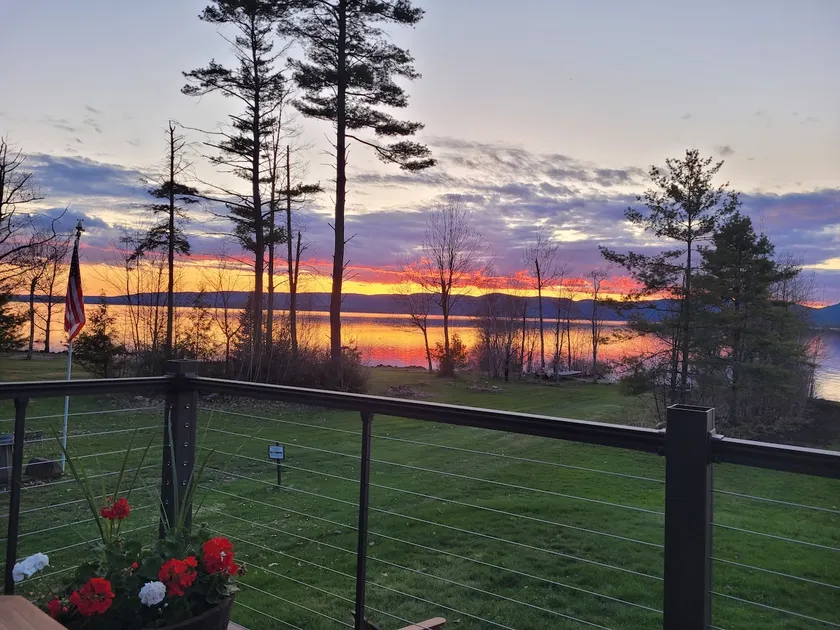 Island View Family+Lake+Private+Beach+Firepit+WiFi - Image 1