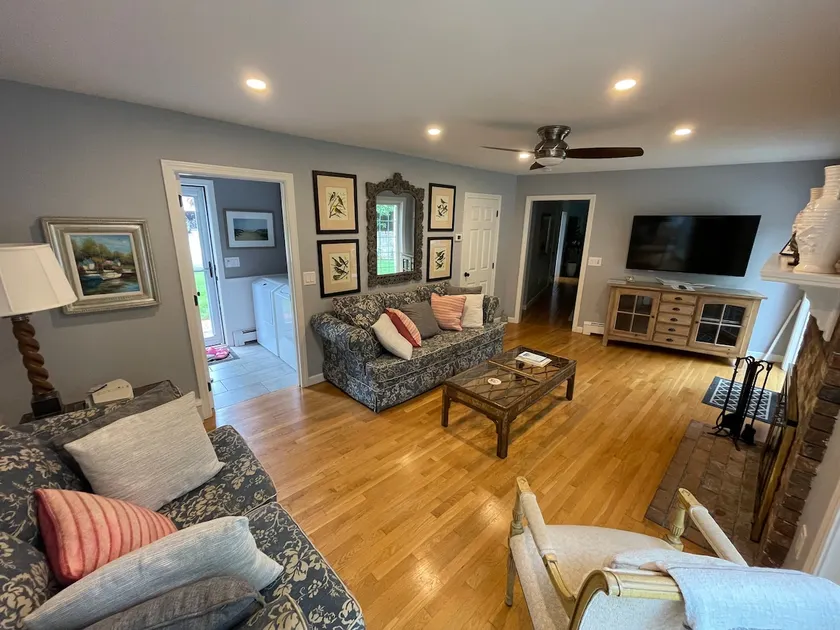 BUCHEN SIE JETZT! FUN in Osterville, MA - Schlafmöglichkeiten für 10 - Beach Pass, Fire Pit und mehr! - Image 1