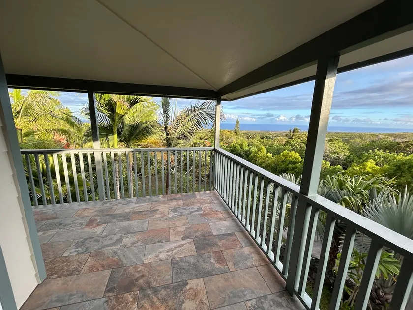 Hale Malulani, Ocean Views, Privacy, Entire Estate - Image 1