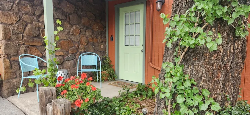 Casa de la Piedra ~ Downtown 1-Bedroom Cottage - Image 1