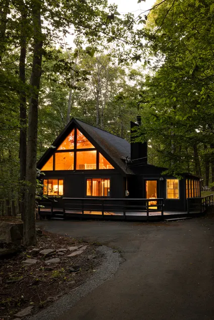 Nana's Nest - Fire Pit • Private Lake Community - Image 1
