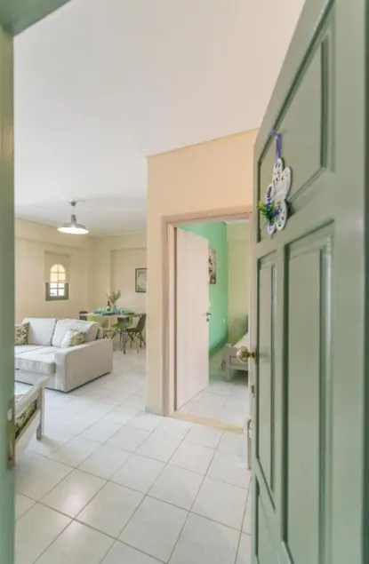 Kallas Apartments - Image 1