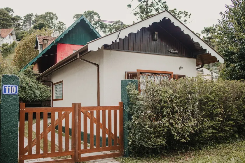 Cabin: Casinha • Capivari - Image 1