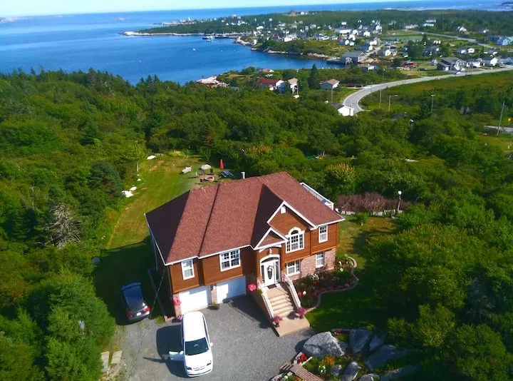 270° Stunning Ocean View & 4 Private Epic Gardens! - Image 1