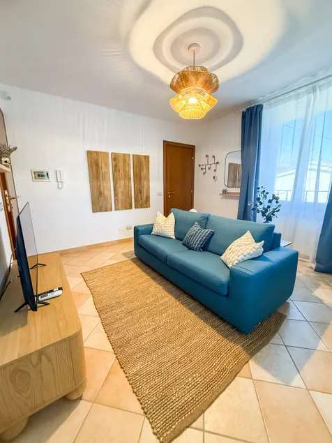 [Camaiore] Elegant house for families and groups - Image 1