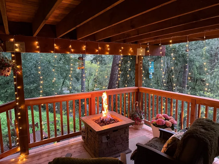 Whispering pines retreat hot tub & covered porch - Image 1