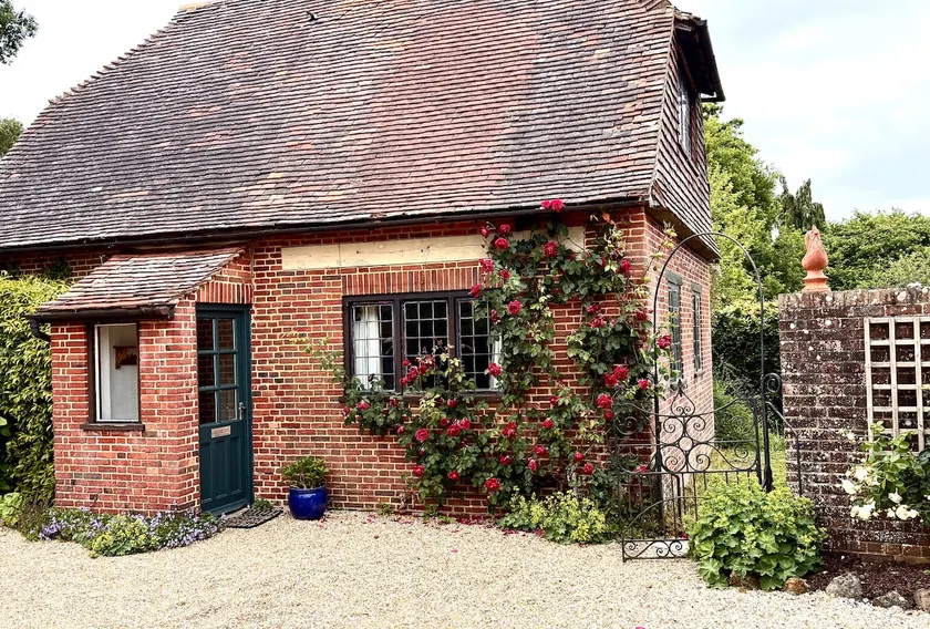 Quintessential South Downs Cottage - Image 1