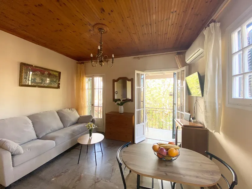 Platanos House - Image 1