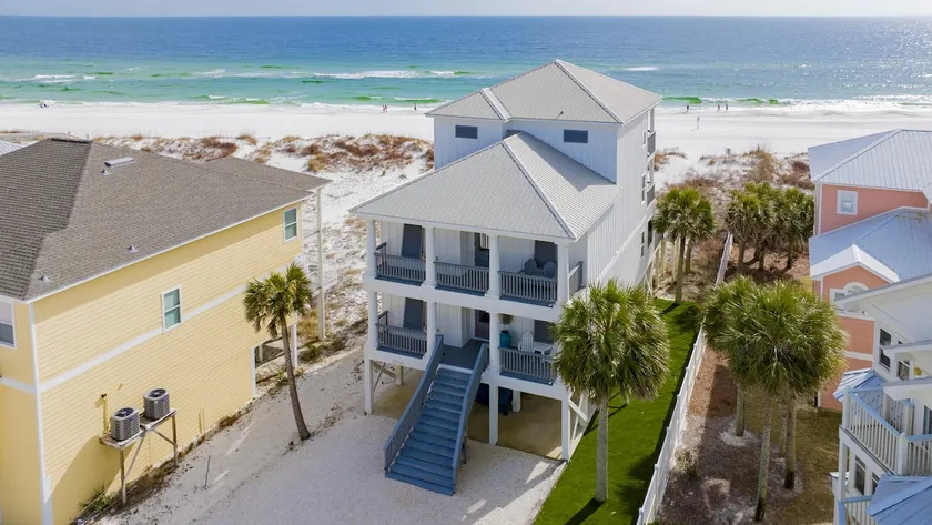 \"Romar House at Beachside\" Great Location-Gulf-Front Hjem-Privat-Pool. 21 sovepladser - Image 1