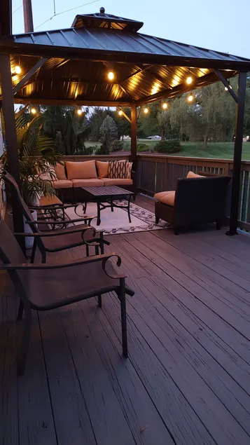 Creekside Chalet - Image 1