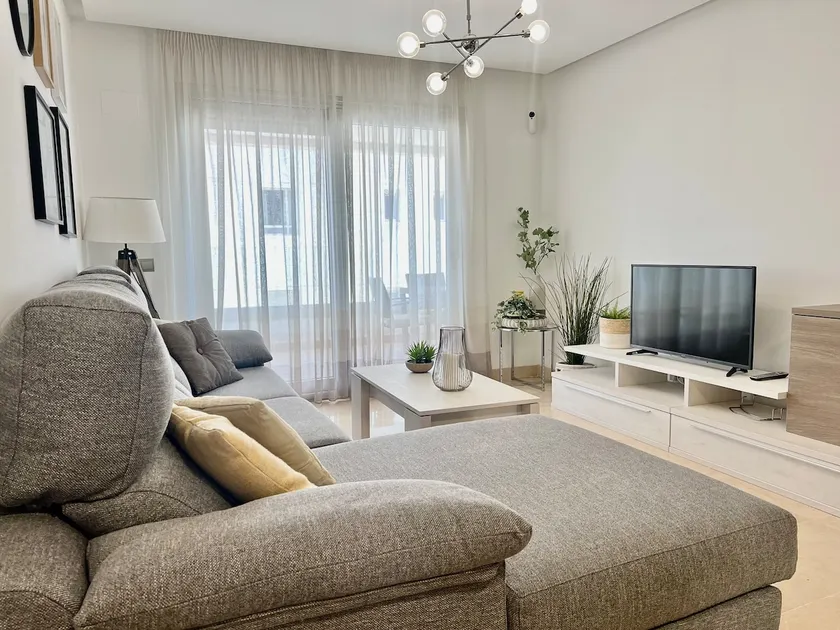 Fantastic apartment perfect location - Image 1