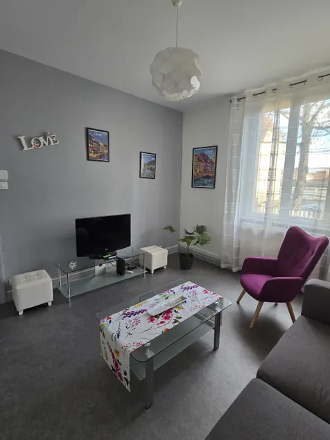 Colmar, nær centrum, charmerende 3 værelser renoveret - Image 1