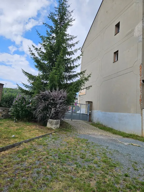Piano apartment - Image 1