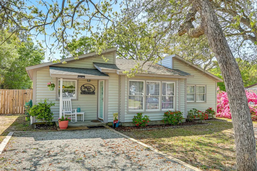 Oak Island Home w/ Fenced Yard, Walk to Long Beach - Image 1