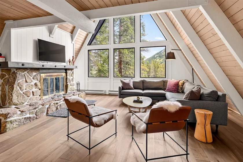 Adventure Awaits! Cozy Aframe 5 Min to Breck. - Image 1