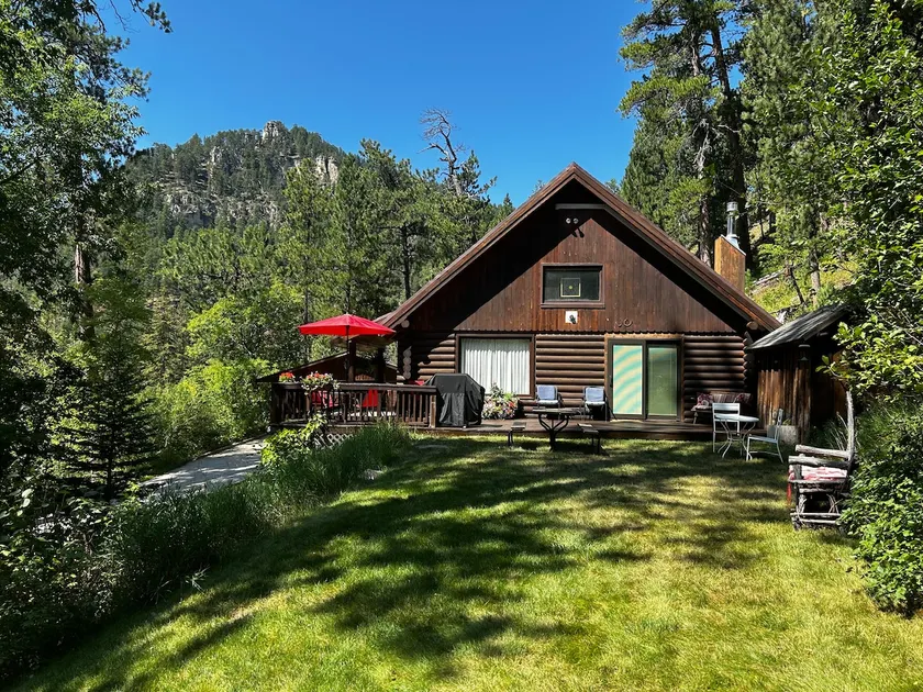 Spearfish Canyon Retreat (Valhalla) - Image 1