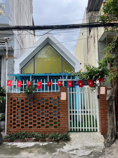 HOUSE for family in city center - 5 MINS to beach - Image 1