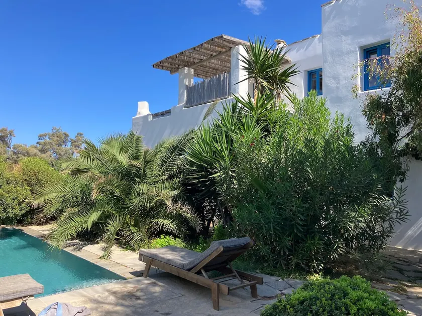 Waterfront house, sea view and pool - Image 1