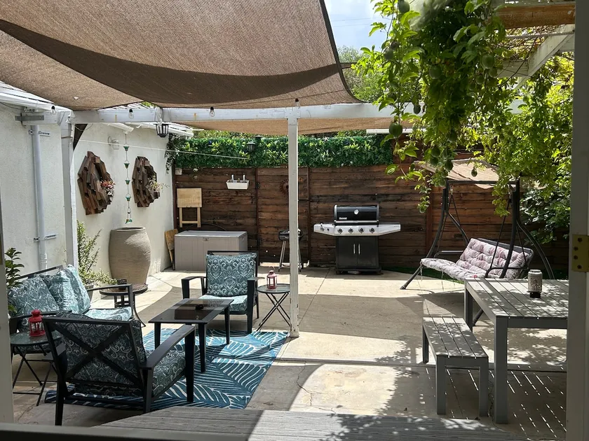 Peaceful 3BR LA Home | Private Yard & Parking - Image 1