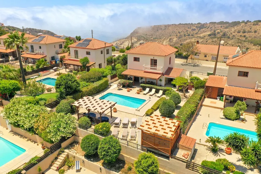 Schöne Villa mit Panoramablick bis zum Mittelmeer Sea - Image 1