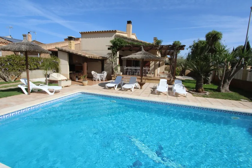 CASA ESTHER, Ideal fuer Ihren Urlaub am Meer, Witi gratis, optional Klimaanlage, Privatpool, Hunde erlaubt, Hundestrand - Image 1