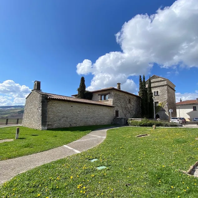 Etxauri Palace for art lovers - Image 1