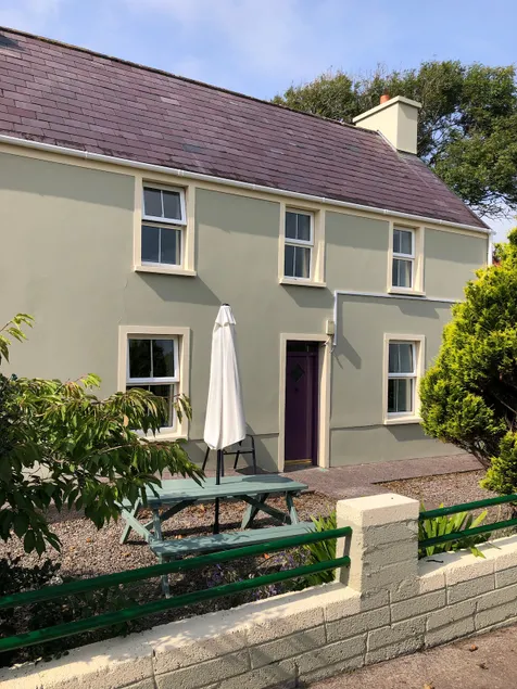 Peaceful & Charming Farmhouse close to beach - Image 1