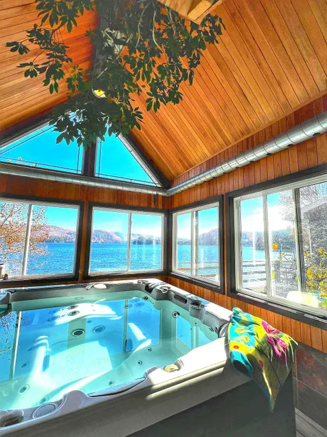 Lakeview and paradise - Image 1