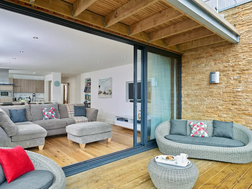 Teal Lodge (WG09), Lower Mill Estate, Cotswolds - Image 1