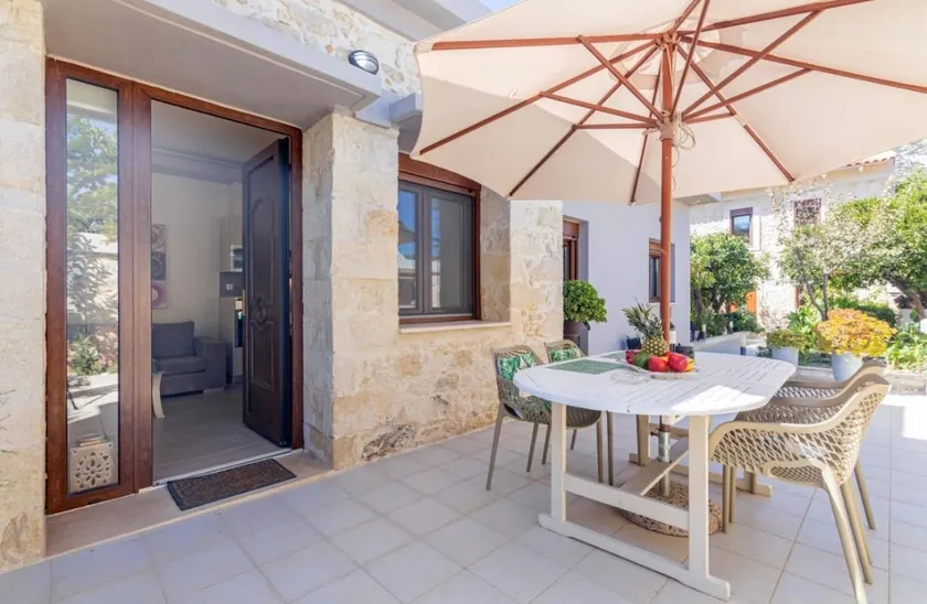 Archanes Cosy Residence - Image 1