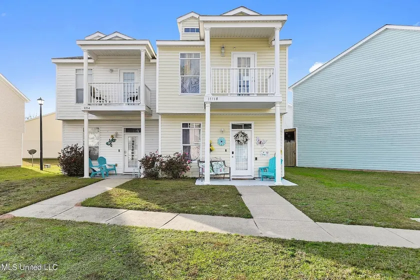 Green Beach House, Ping Pong, Sleep 8, Swim Pool - Image 1