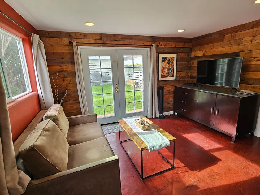 Tutu; Cozy 1BD apartment, Close to Airport - Image 1
